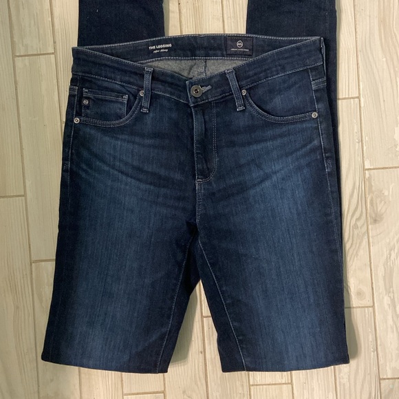 AG The Leggings Dark Wash Jeans Like New Size 26 - Picture 2 of 6